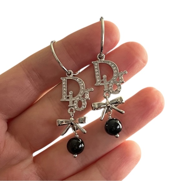 AUTH VTG Christian Dior Silver Crystal Logo Bow Hoop Earrings - Picture 3 of 4